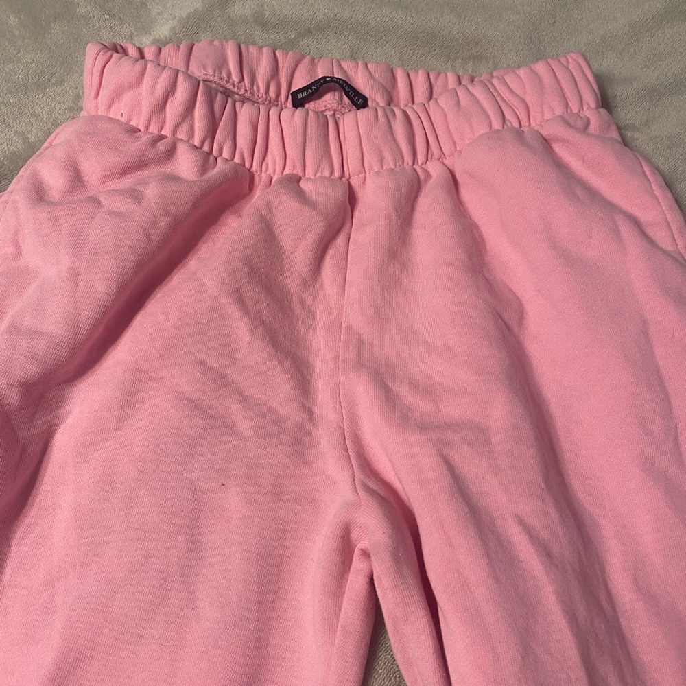 Brandy Melville (MUST GO)